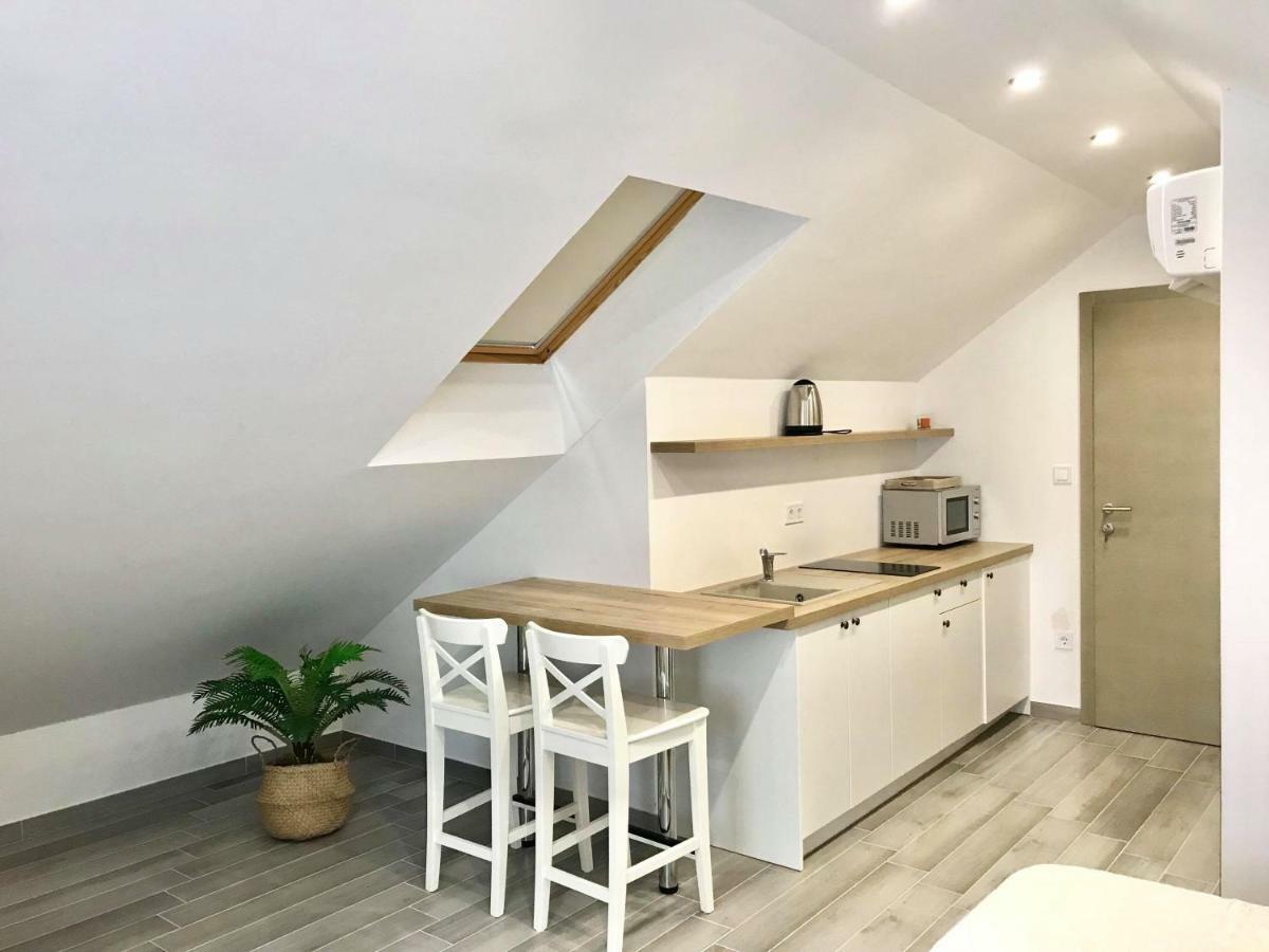 Cocoville Beach House- Makarska Leilighet Eksteriør bilde